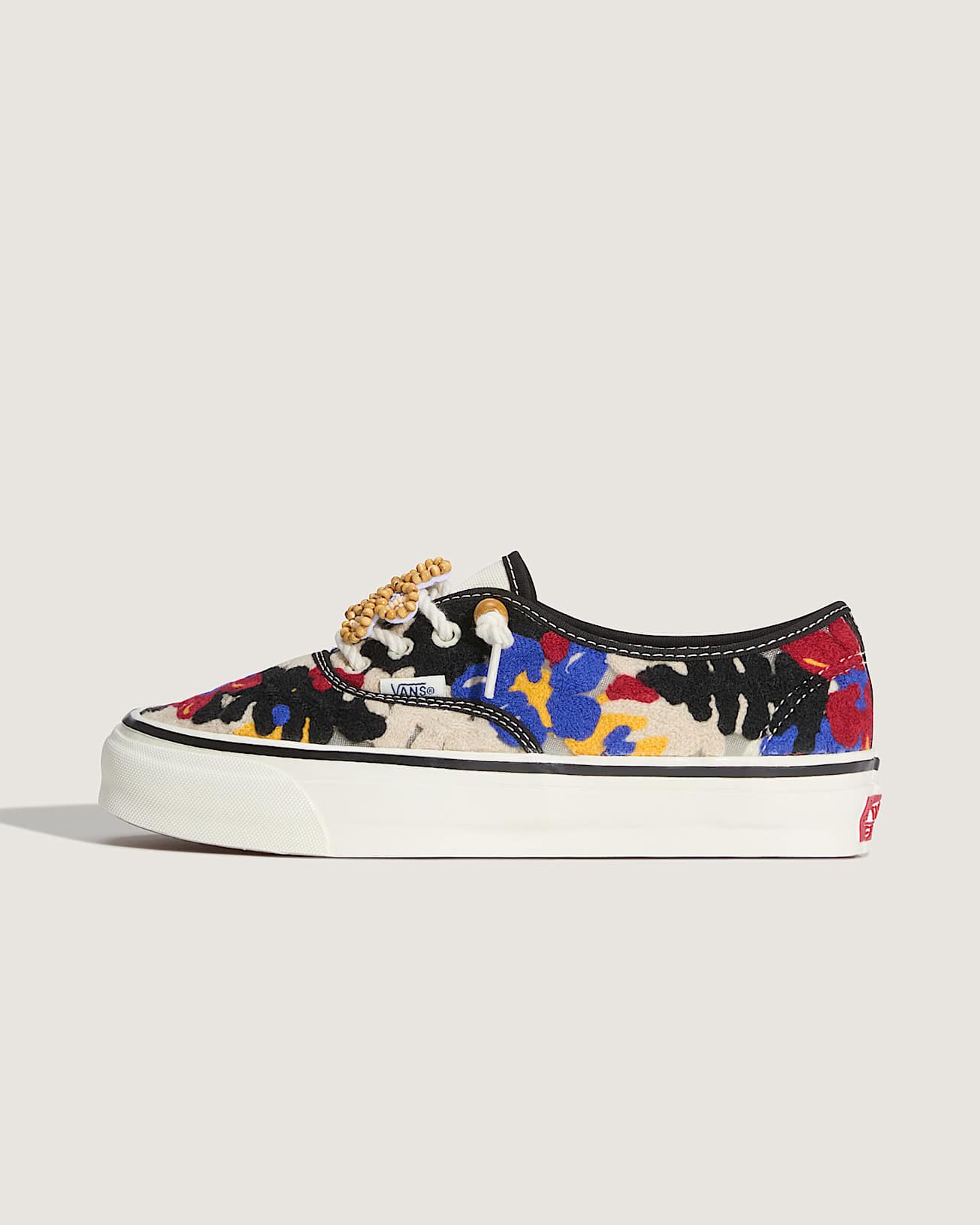 Vans, Authentic needlewor