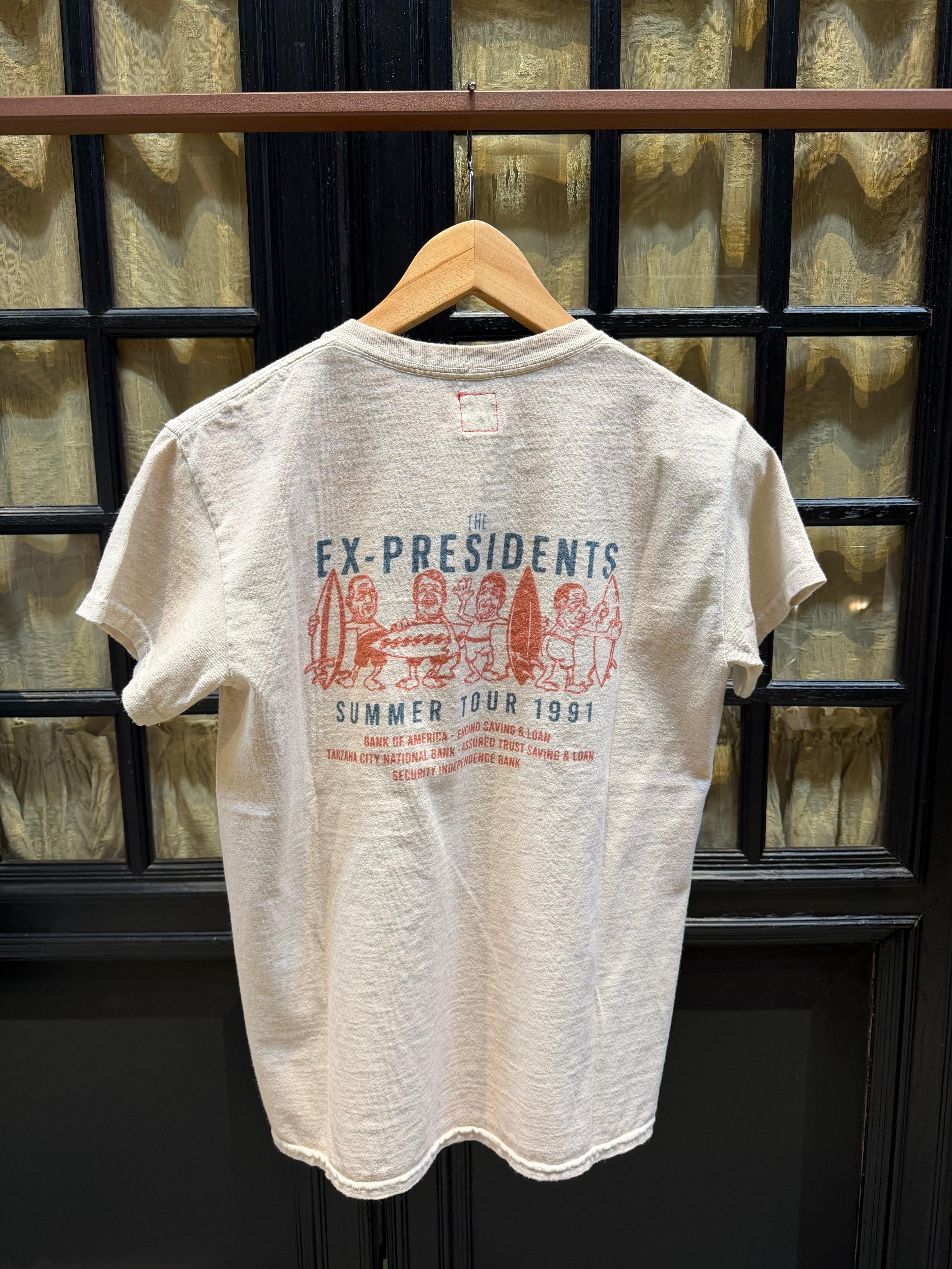 T-shirt Illegal Vintage: Independent bank